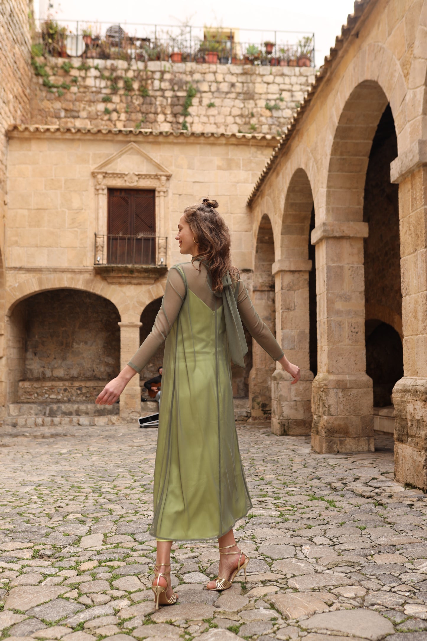 Vestido Coello laurel